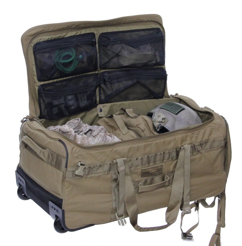 MILITARY WHEELED BAGS