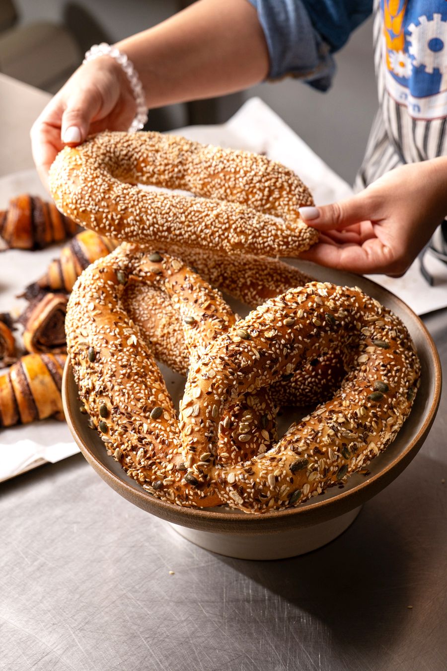 15.6.2026 מארחים בבית עם נעה עינת