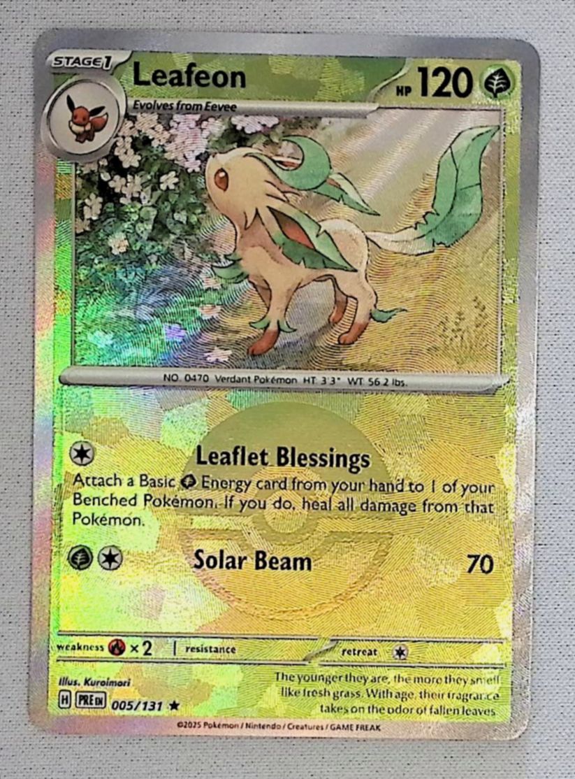 Leafeon (Poke Ball Pattern)