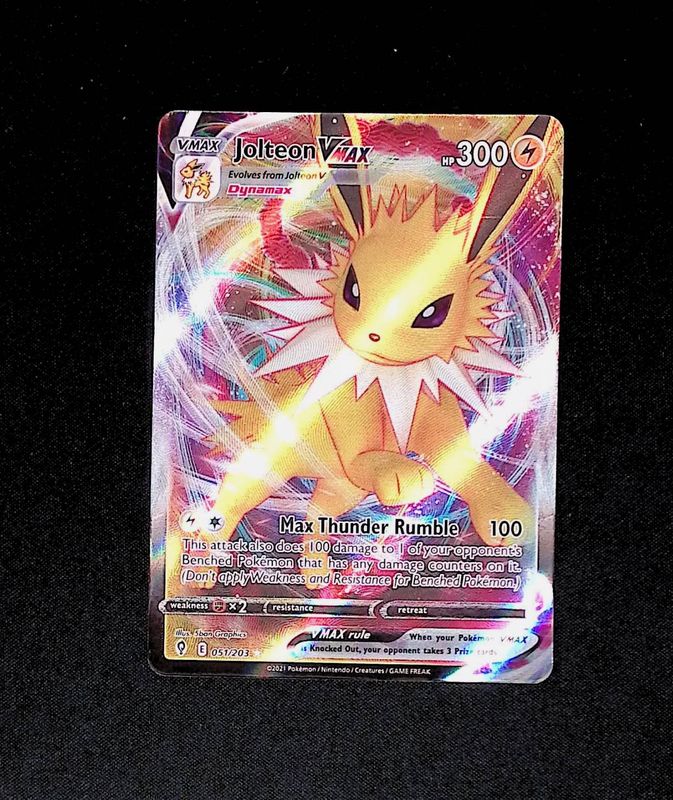 Jolteon VMAX (evolving)