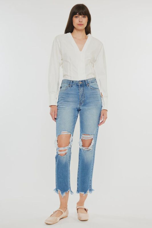 HIGH RISE CHEWED UP MOM JEAN