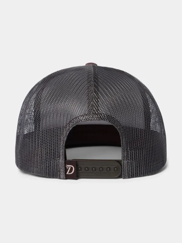 LUCKY DEER RETRO TRUCKER HAT