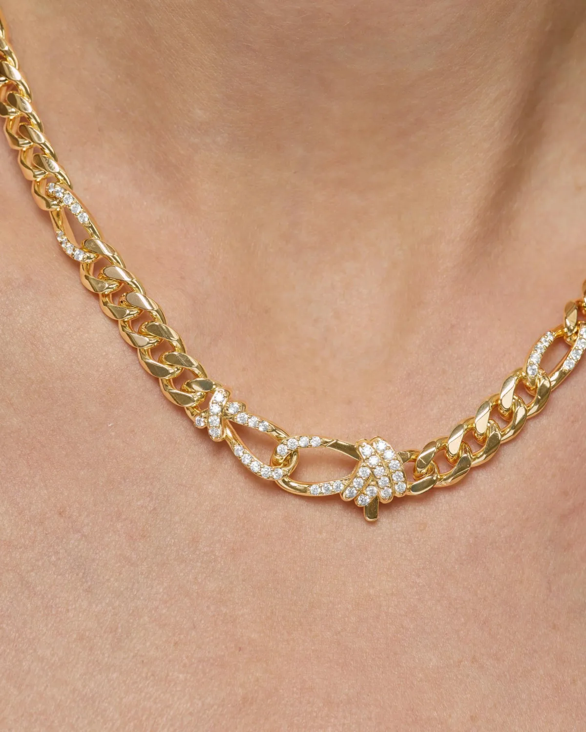 Knot Figaro Chain Necklace