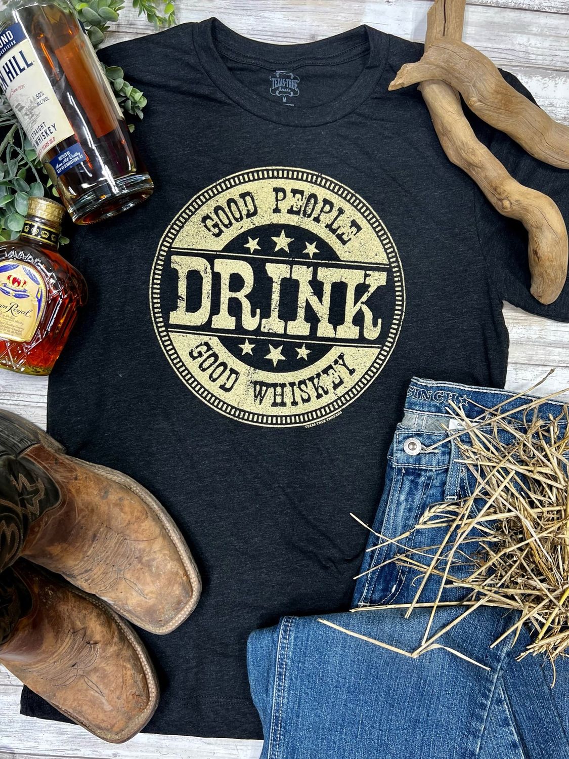 TTT Tees - Drinks, Design: Whiskey, Size: M