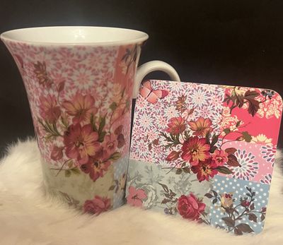 Porcelain cup  with  coasters