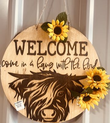 Round Cow door sign