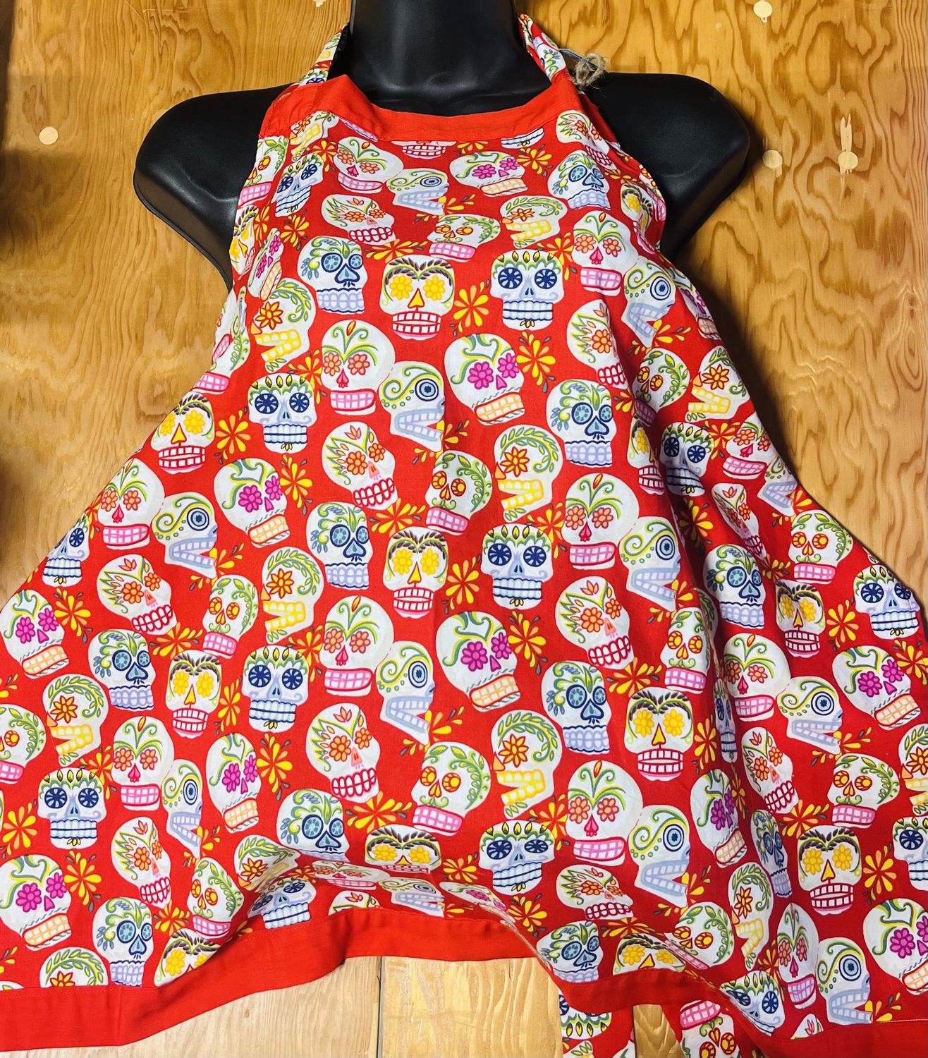 Adult Apron-Skull