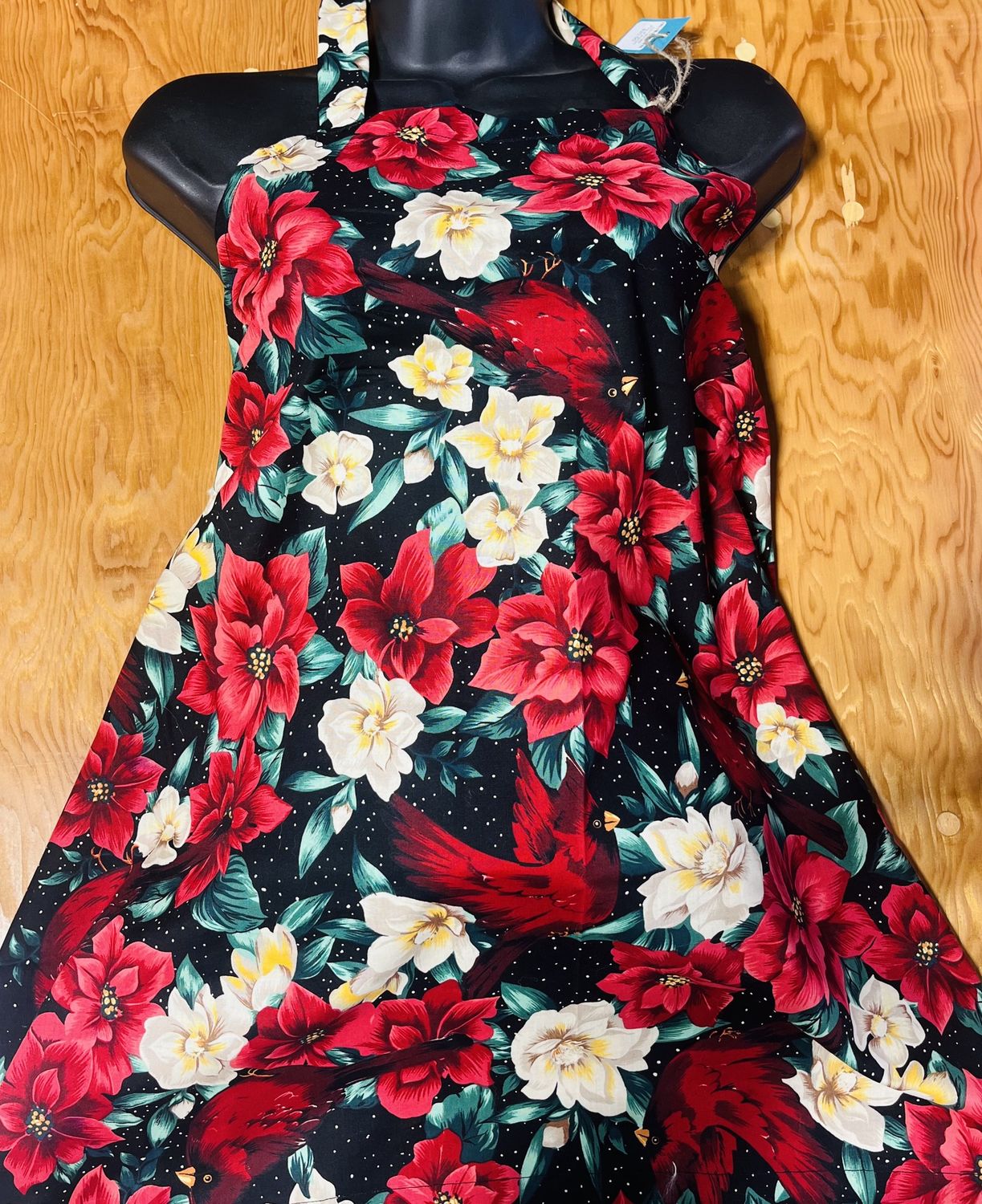 Christmas Floral Apron, design: Christmas Floral