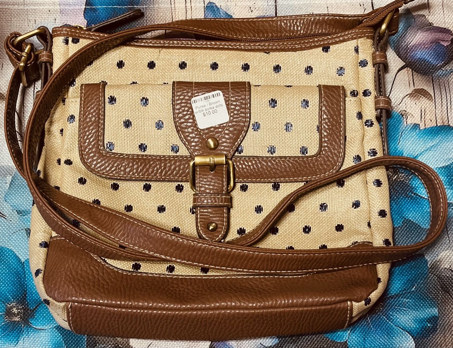 Purse, design: Brown w/blk polka dots
