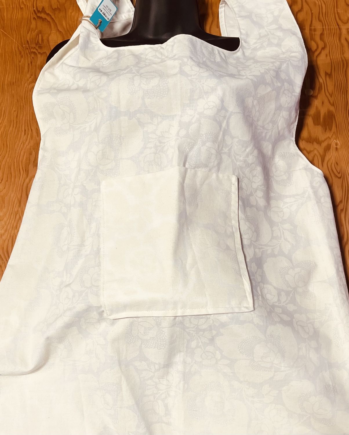 Cross back Apron, Colour: Cream