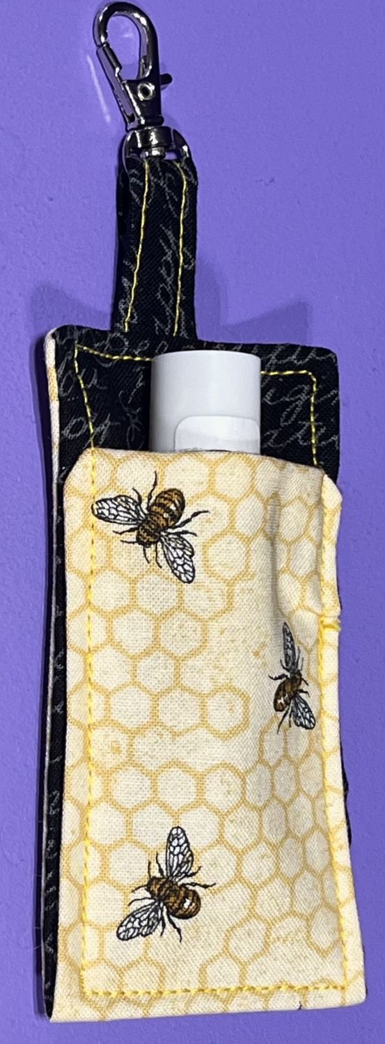 Lipbalm Saver Keychain, design: Yellow hive