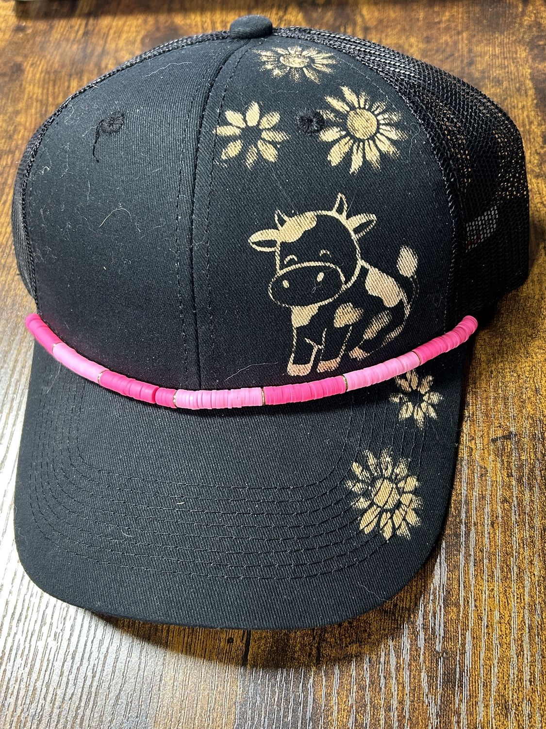 Hat, design: Pink