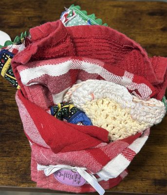 Mommy's Helper Kitchen Set