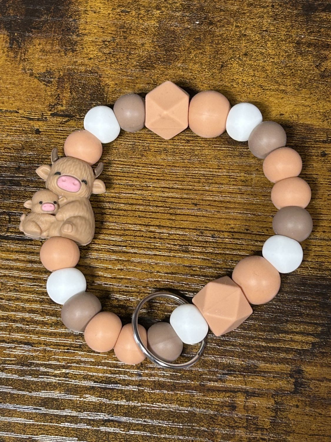 Silicone Bead Wristlet, Colour: Highland Cow baby