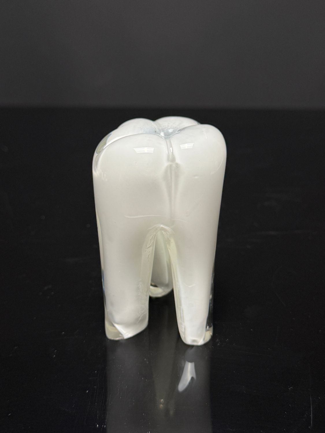 Medium Glass Tooth - White