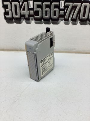 Allen Bradley 8 Channel Current Output Module Ser. A 1769-OF8C Allen Bradley 8 Channel Current Output Module Ser. A 1769-OF8C