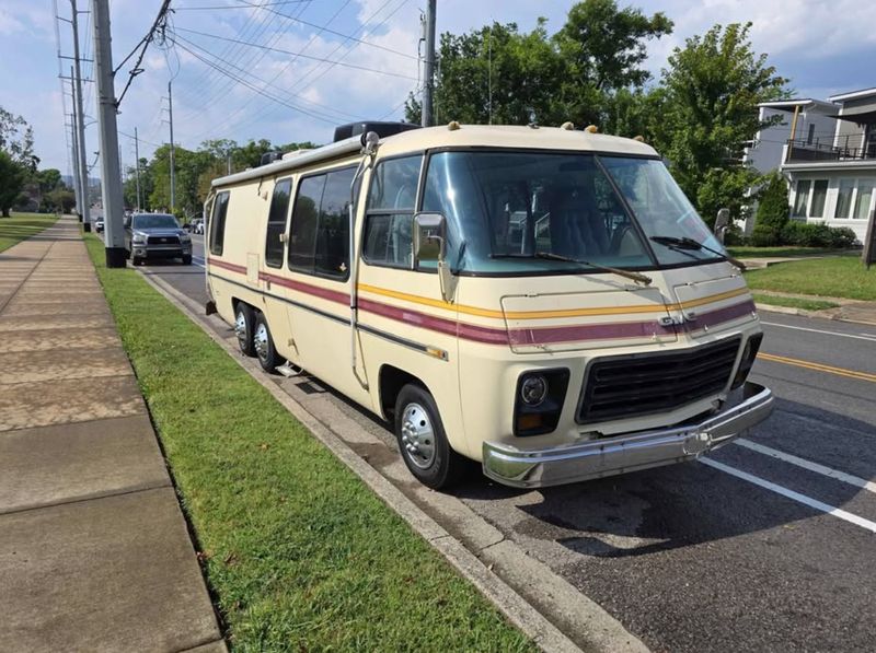 GMC Motorhome KINGSLEY 1977