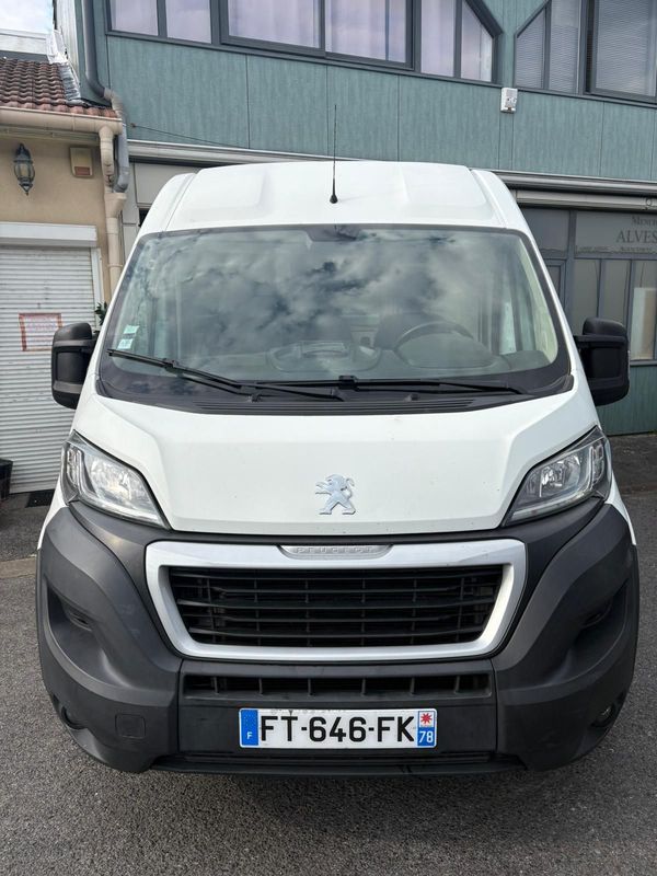Van aménagé peugeot boxer l2h2
