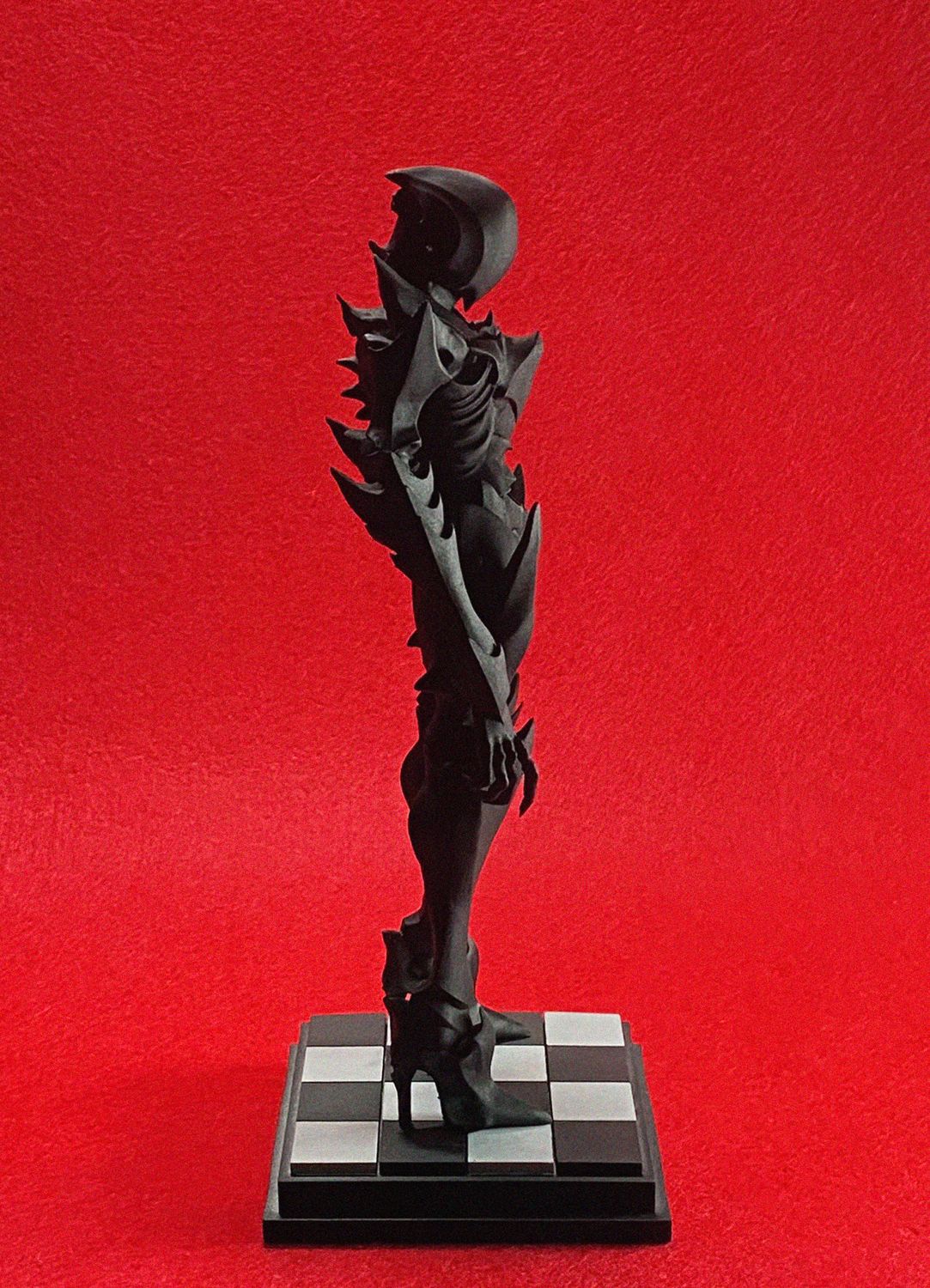 SUTURE 1/12 FIGURE STATUE