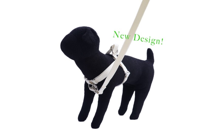 Eco-Friendly Bamboo &#39;Dual Clip&#39; Step-In Dog Harness - Natural (undyed)