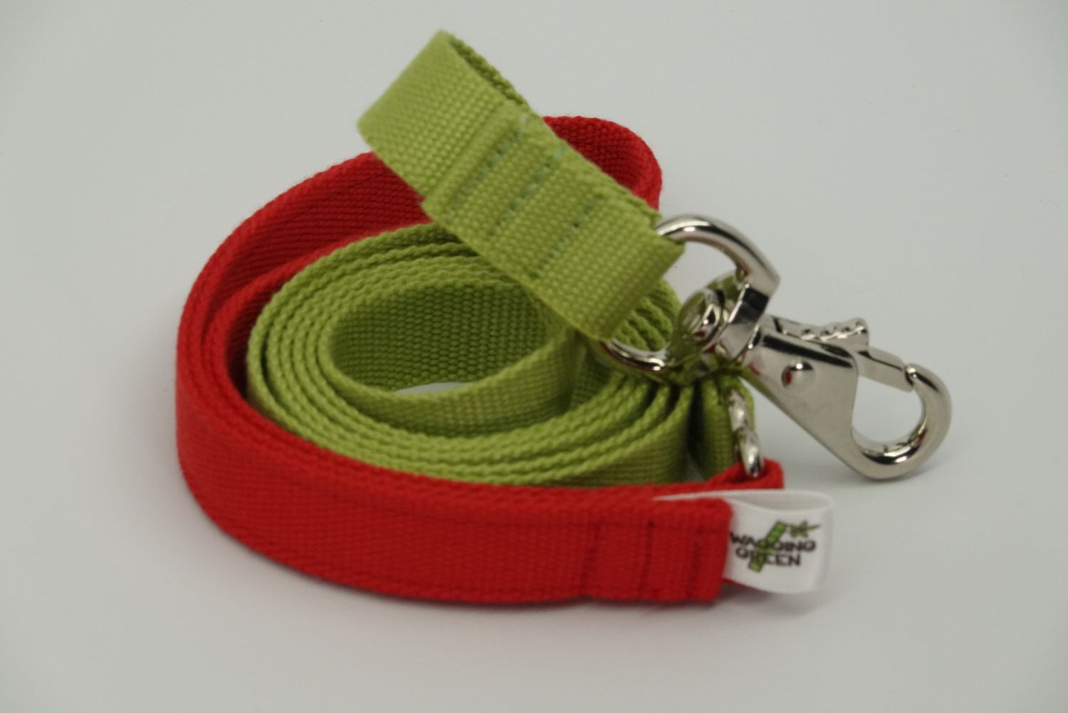 Eco Friendly Bamboo Single Layer Dog Leash -Yuletide