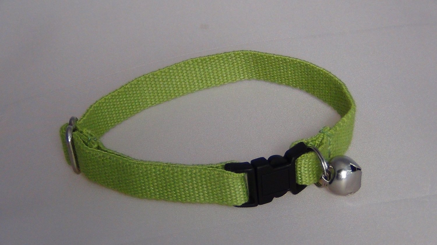 Eco Friendly Bamboo Cat Collar - Bamboo Zen Eco Friendly Bamboo Cat Collar - Bamboo Zen