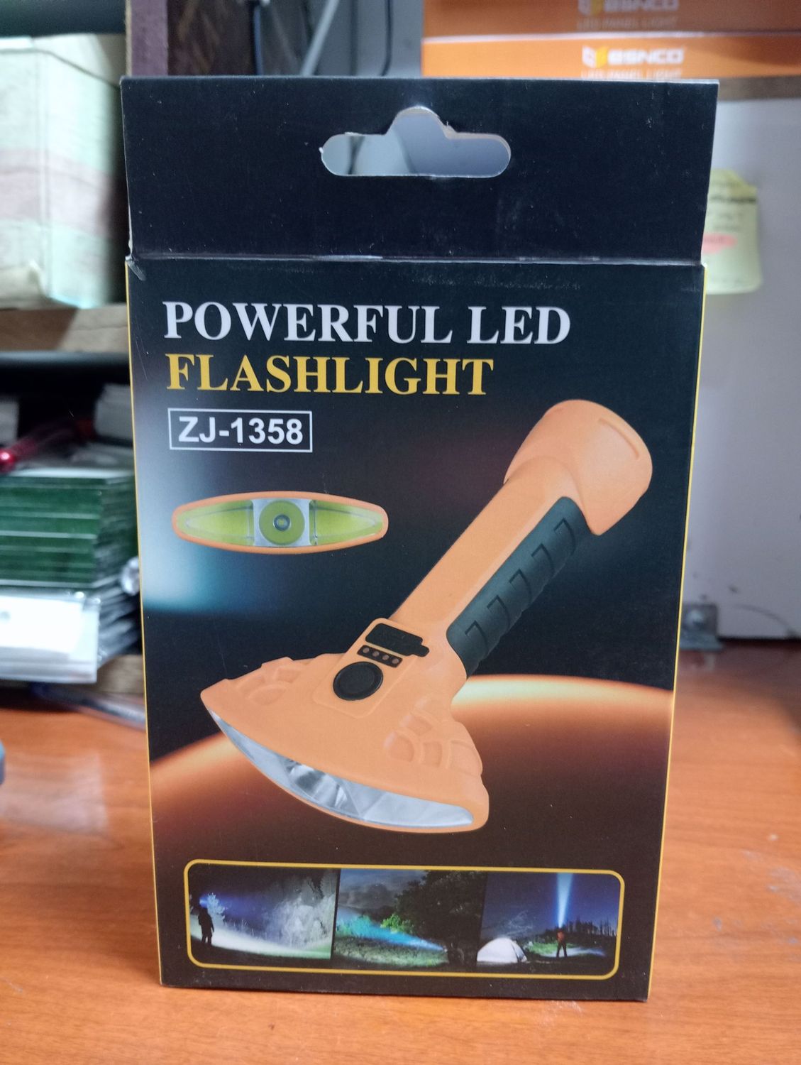 MAGNETIC FLASH LIGHT MAGNETIC FLASH LIGHT