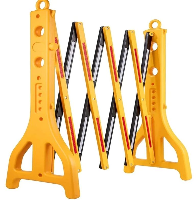 PVC FOLDING SAFETY BARRIER