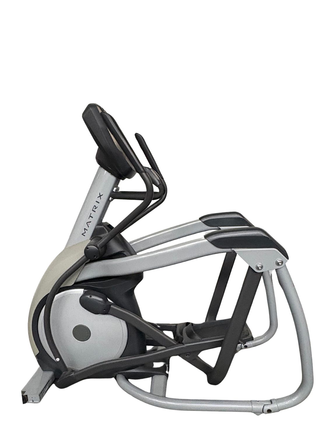Gebraucht Matrix E3x – Professioneller Crosstrainer für effektives Ganzkörpertraining