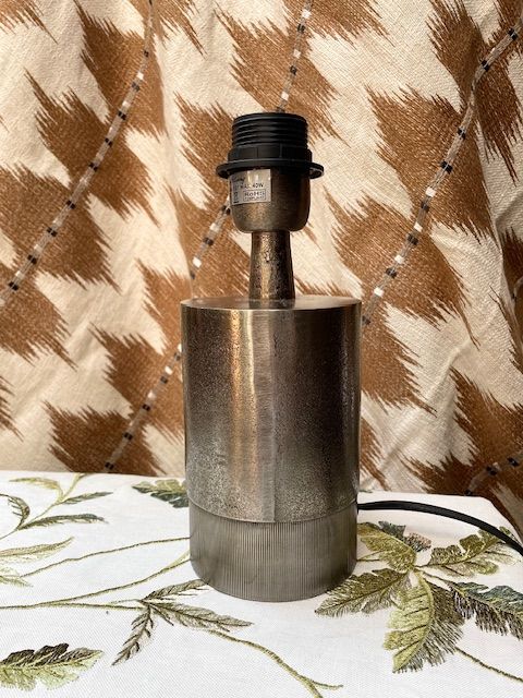 Lamp base SAVI raw antique lead