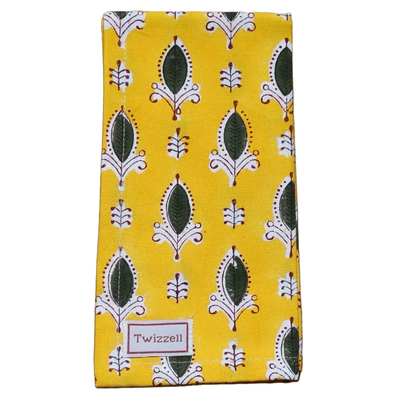 YELLOW WITH GREEN LEAF NAPKIN X 4