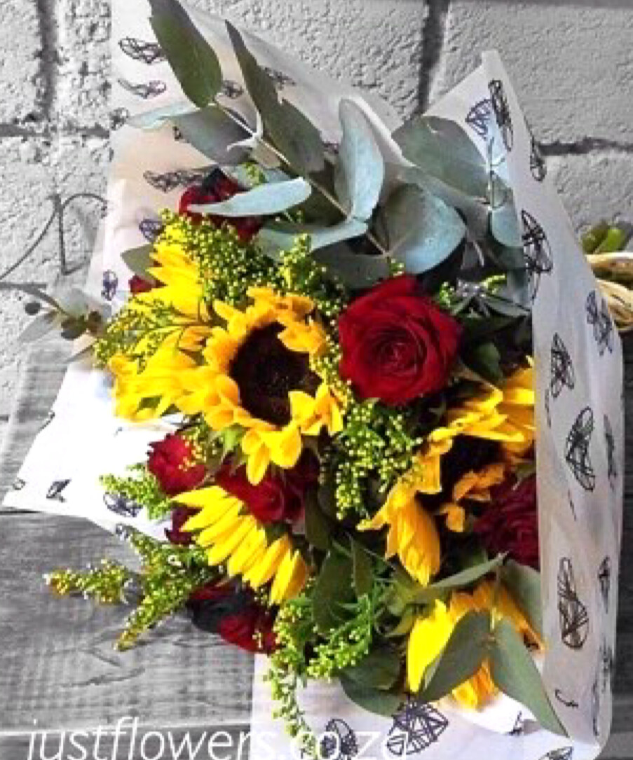 Bunch of Sunflowers & Roses