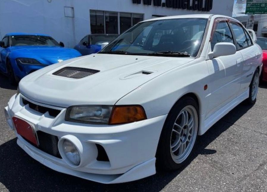 Mitsubishi Lancer GSR Evolution IV