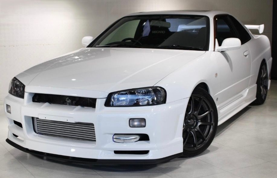 Nissan Skyline GT25 Turbo R34    ---280hp