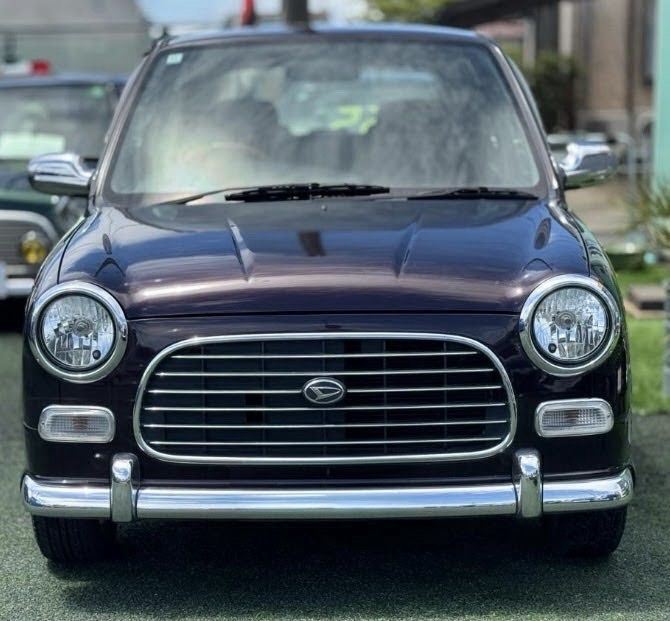 Daihatsu "Kei" 2000 Mira Gino 4AT　Low-Mileage