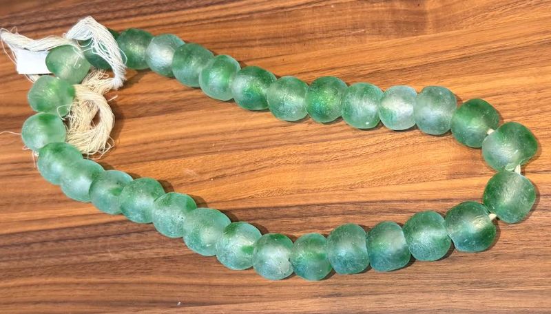 Medium Green Glass Beads