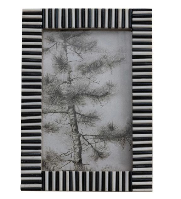 4x6 Black & White Bone Picture Frame