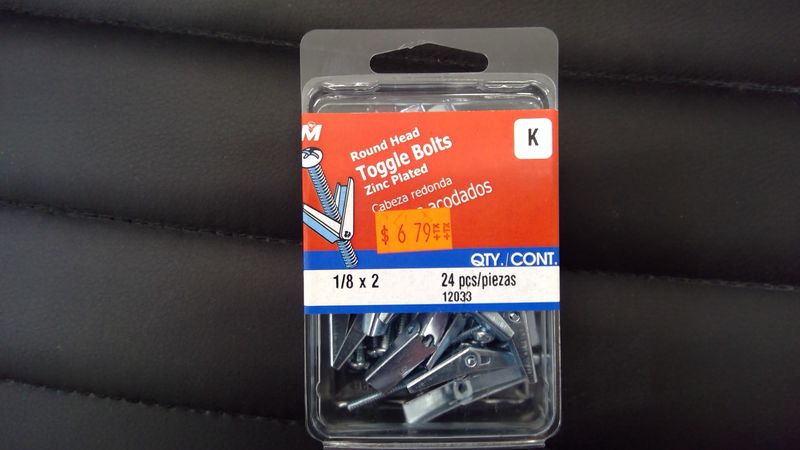 Round head toggle bolts zinc plated (K)