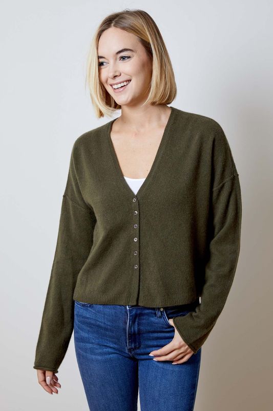 EASY V CARDI