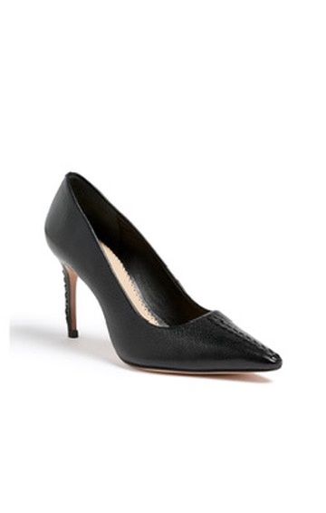 GISELLE PUMP