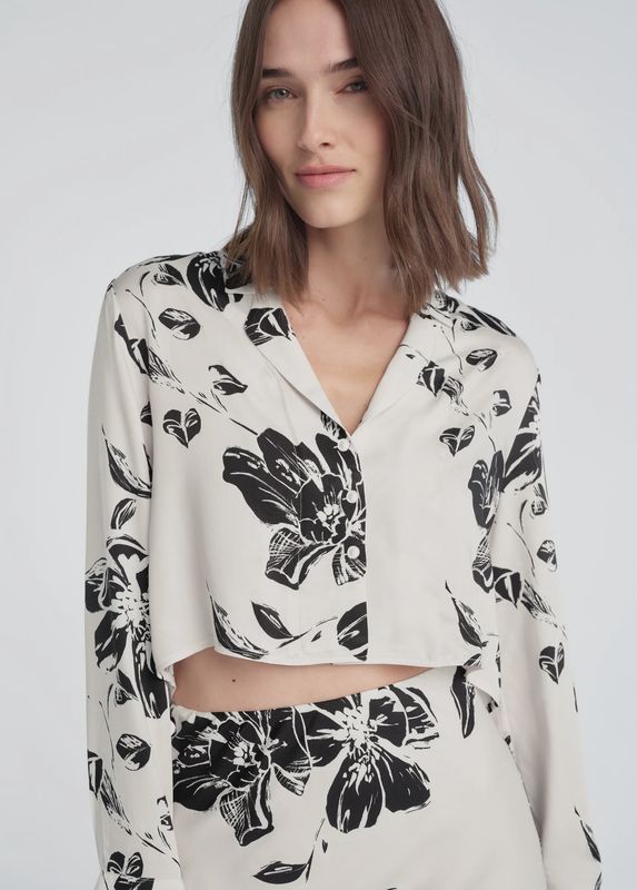 THE CROPPED LILY TOP