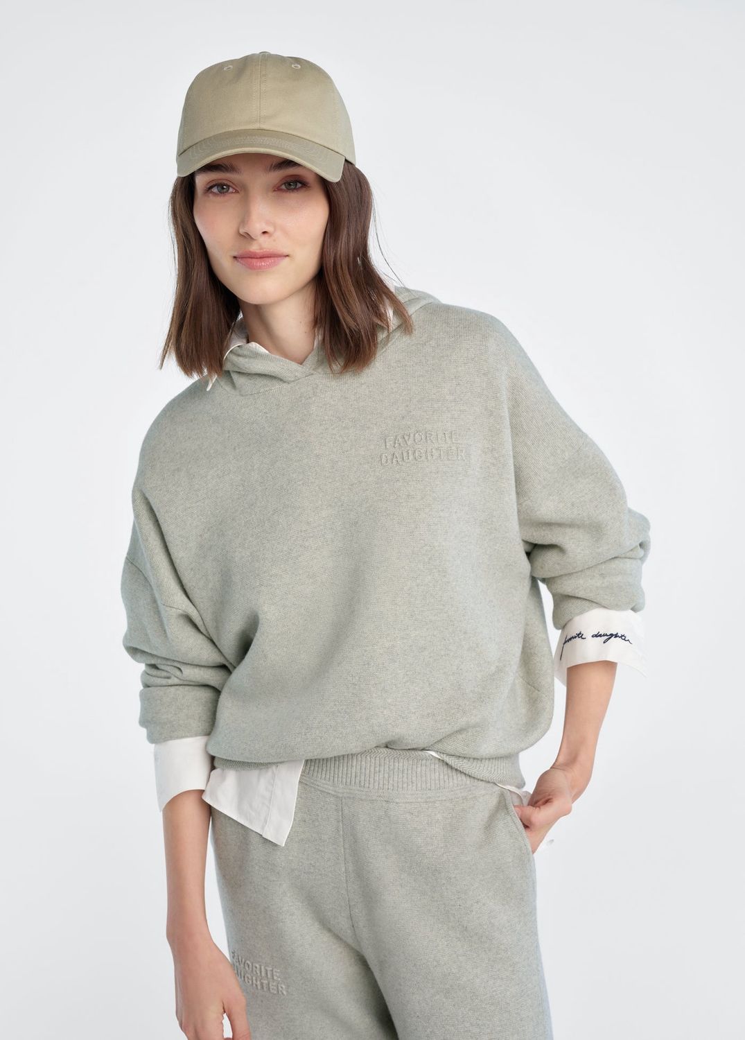 THE CROPPED FATIGUE SISTERS HOODIE