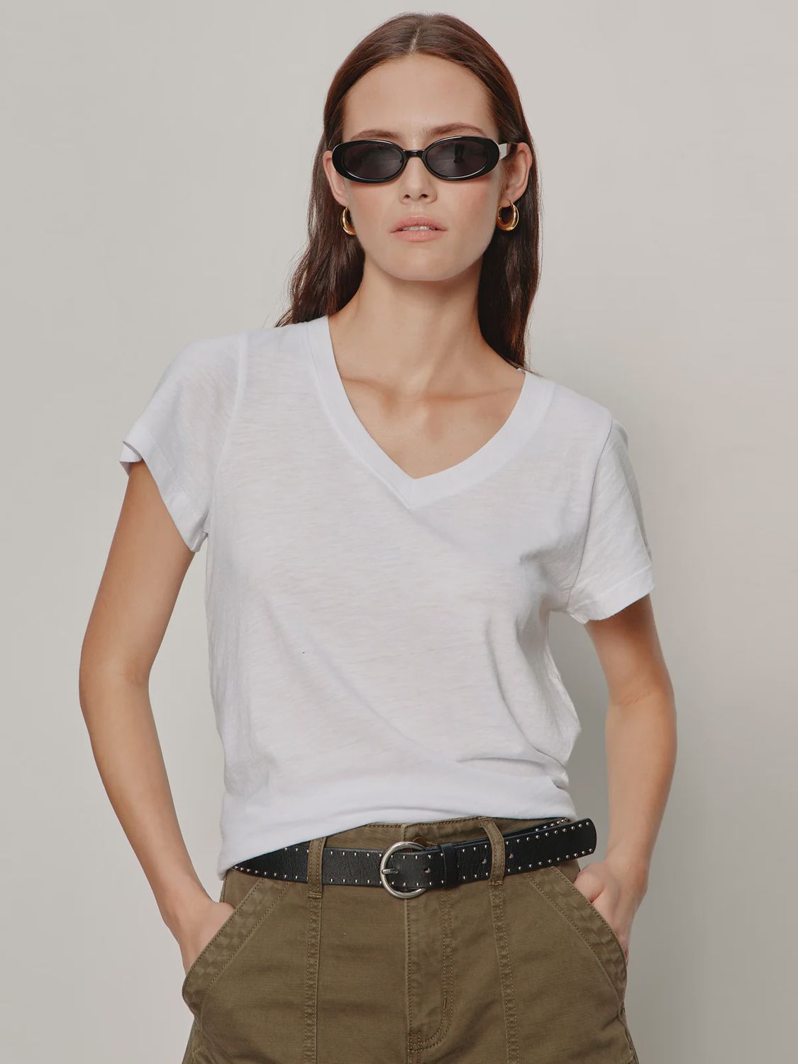 SOFT V NECK TEE