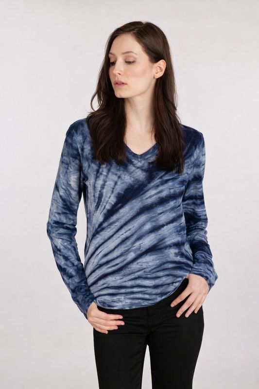 RILEY LS V-NECK