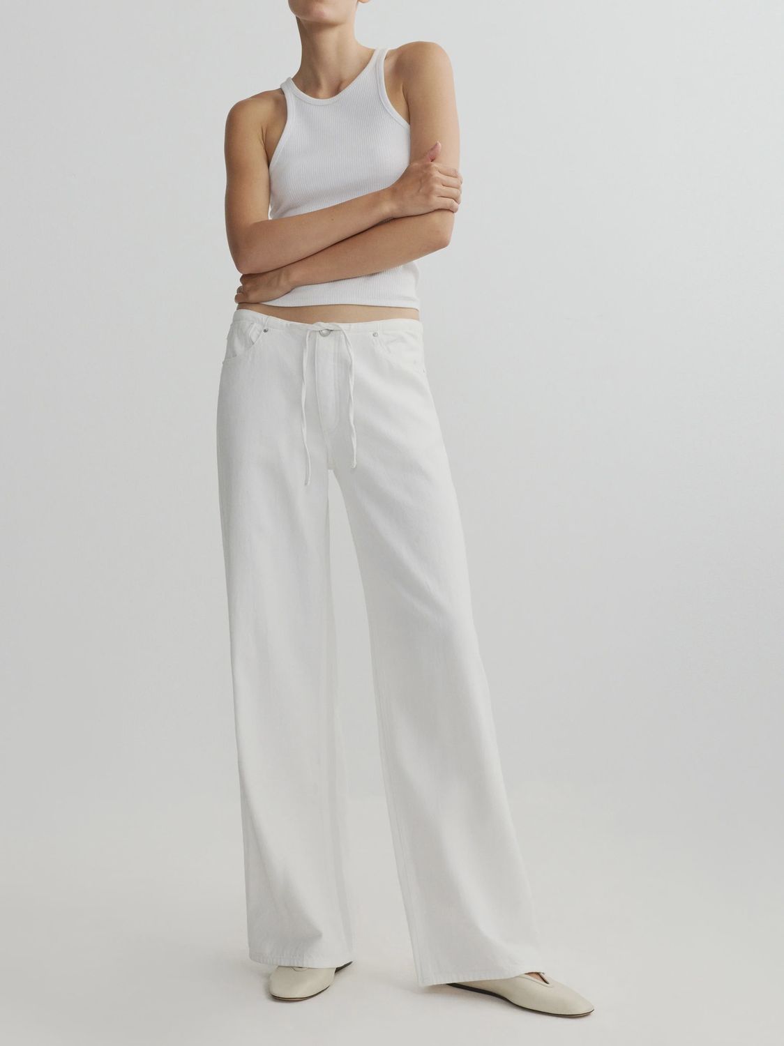 SIENNA LOW-SLUNG WIDE LEG RELAXED JEANS