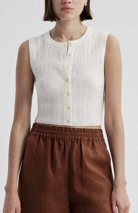 LOTTIE TOP