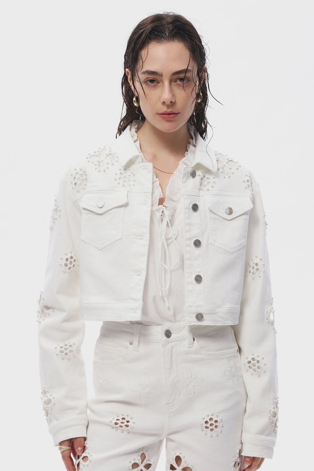 CROPPED DENIM JACKET