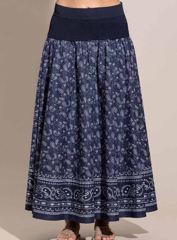 GO IN ON THE YOKE SKIRT PRINT
