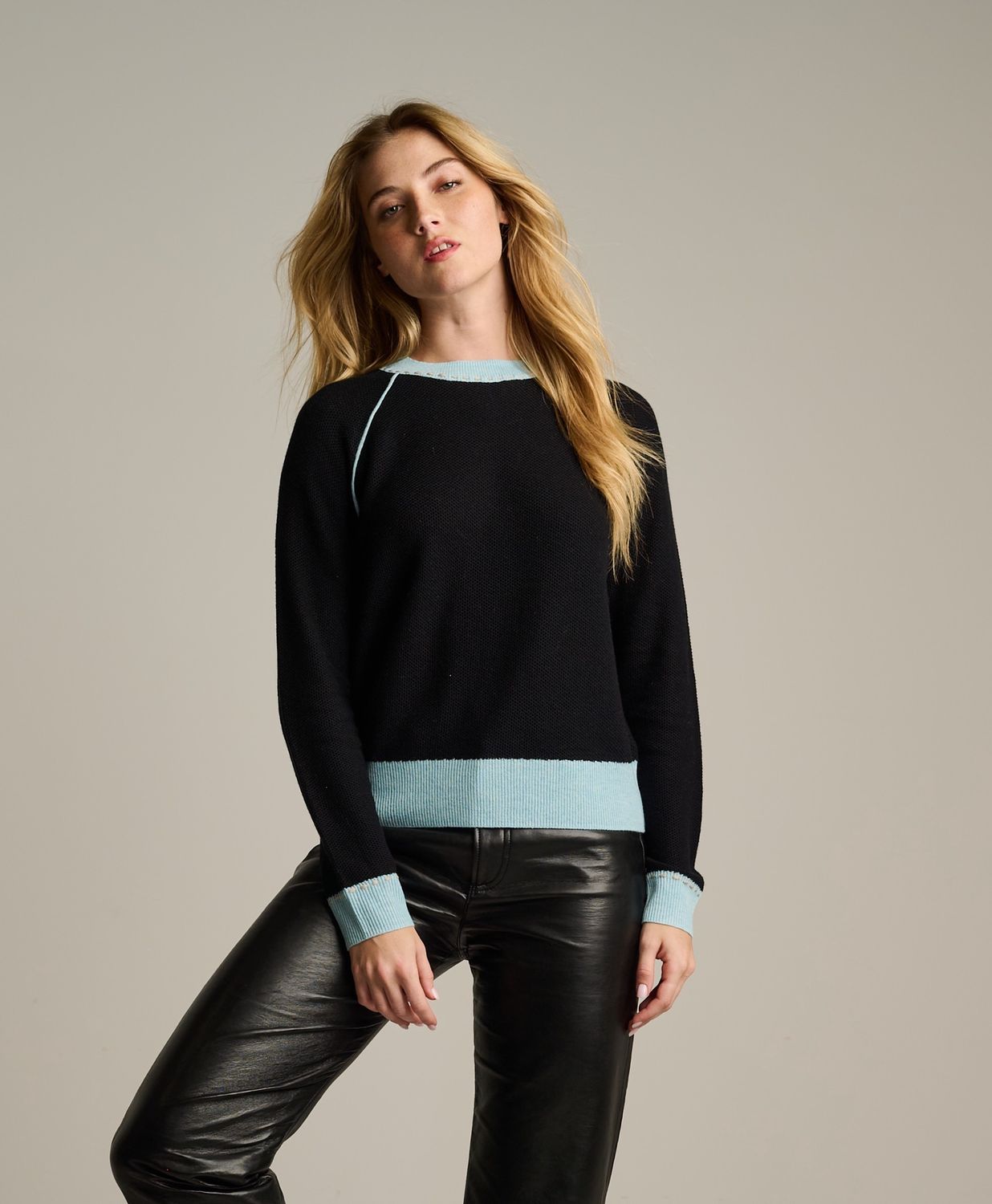 STITCHIN' SWEATER, Color: BLACK, SIZE: XS