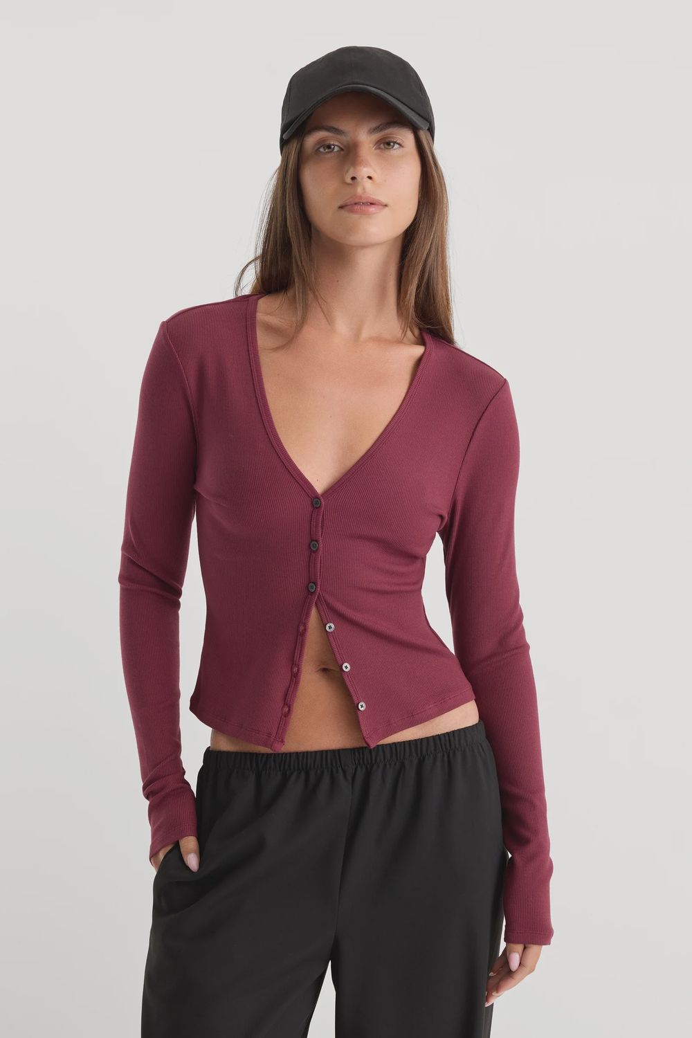THE RIB V NECK CARDIGAN, Color: BERRY NOIR, SIZE: XS